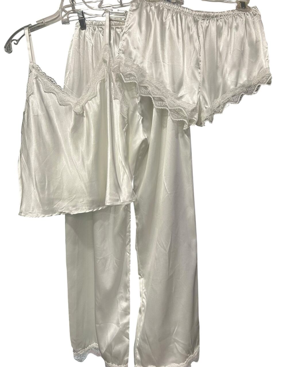 White Satin Bridal Chic Pajama Set 3 Pc Lace Trim Cami Shorts Pants Women's SZ L